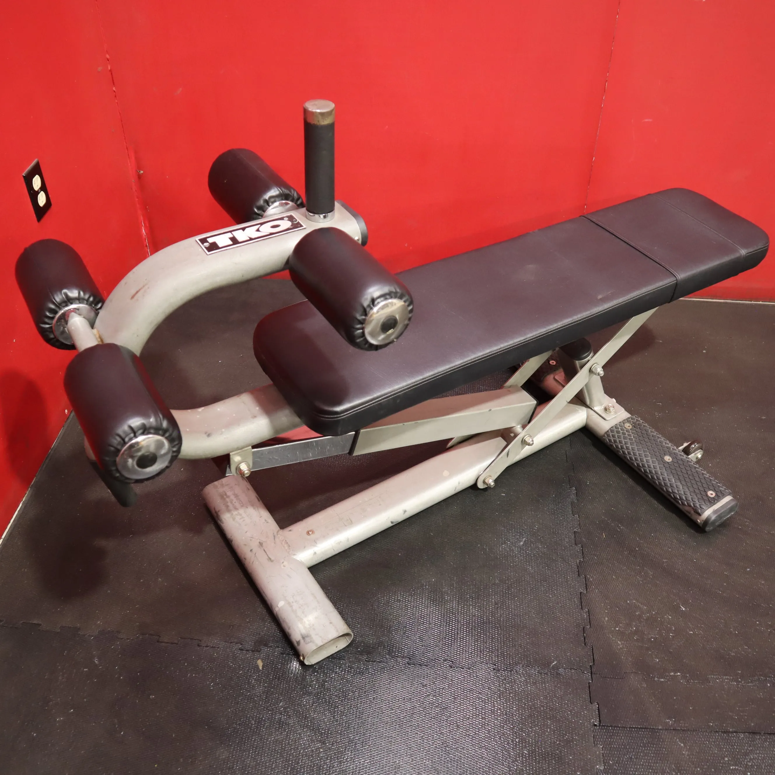 TKO Adjustable Decline Ab Bench (Used)