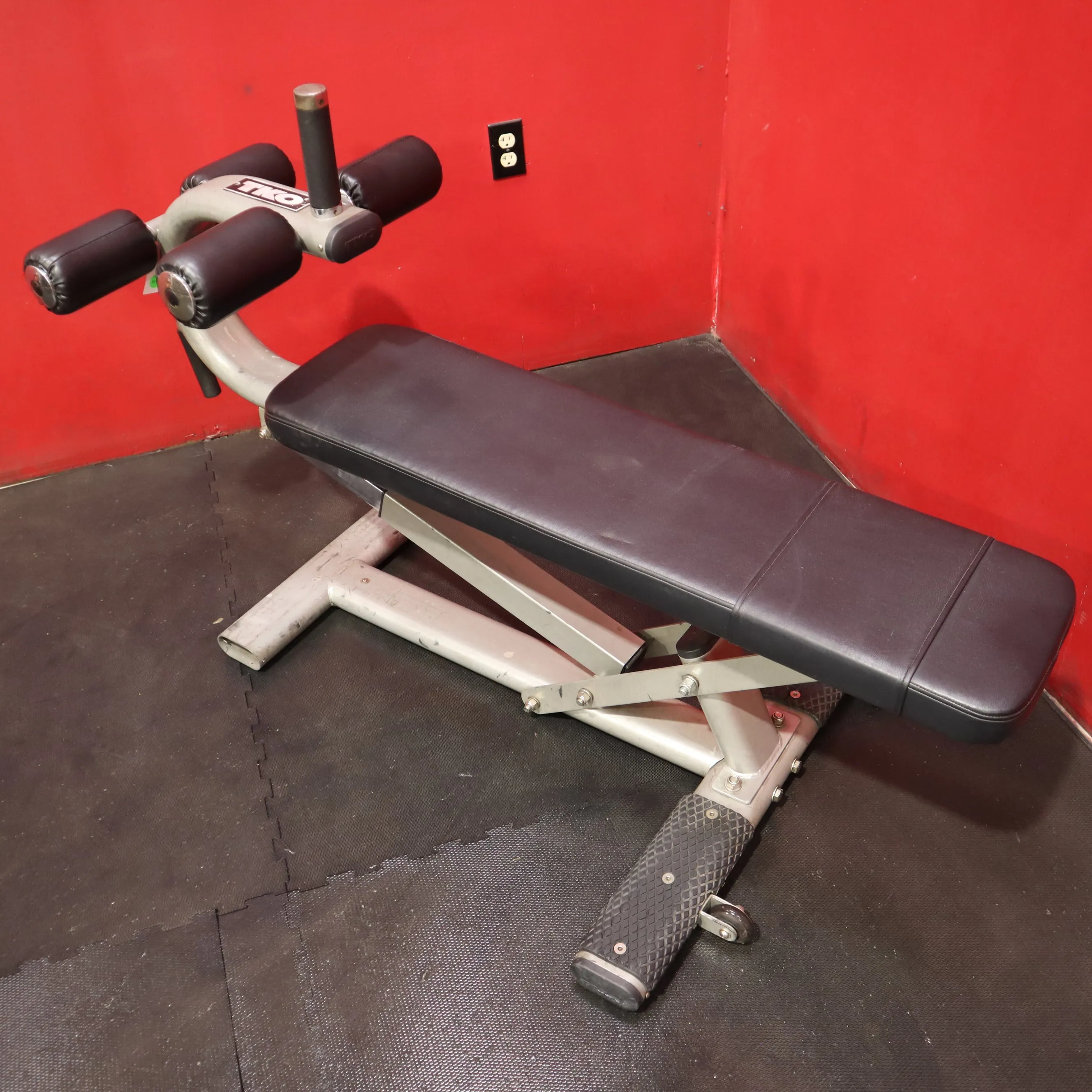 TKO Adjustable Decline Ab Bench (Used)